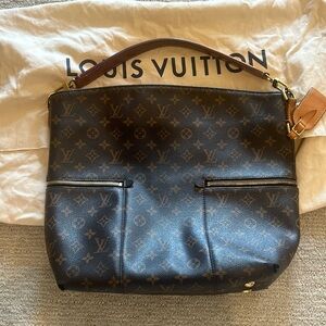 Louis Vuitton- Authentic Monogram Melie